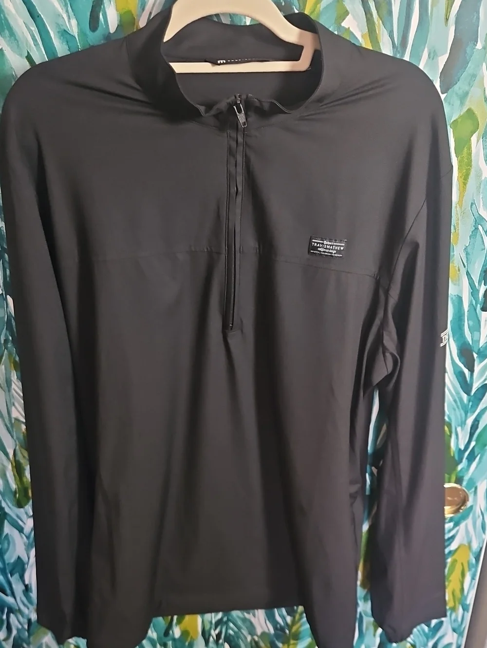 TravisMathew Wanderlust Black Half-Zip Pullover Las Vegas CC Logo - XL